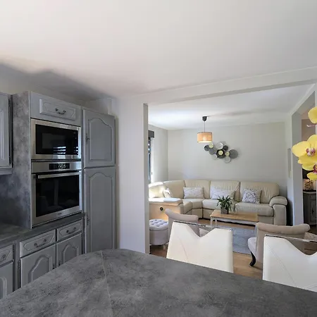 Vakantiehuis Moderne Avec Jardin Clos, 4 Chambres, Et Proche Stations De - - Fr-1-589-652 *