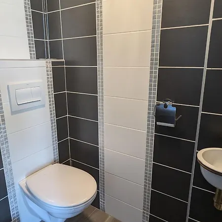 Vakantiehuis Moderne Avec Jardin Clos, 4 Chambres, Et Proche Stations De - - Fr-1-589-652 *