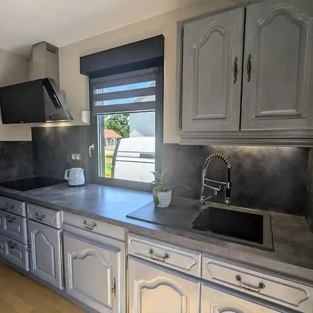 Moderne Avec Jardin Clos, 4 Chambres, Et Proche Stations De - - Fr-1-589-652 Vakantiehuis *